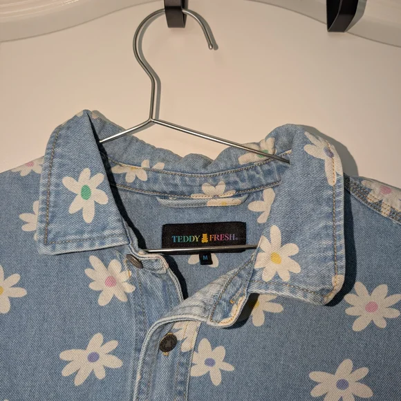 Levi's Blue Floral Men's Shirt - Picture 2 of 2
